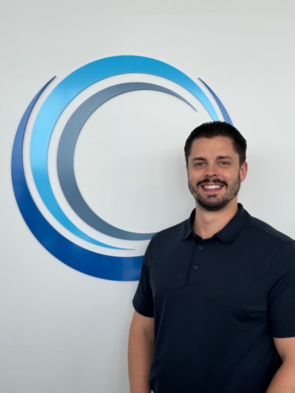 Dr. Andrew Caines - Ottawa Orthopaedic Surgeon